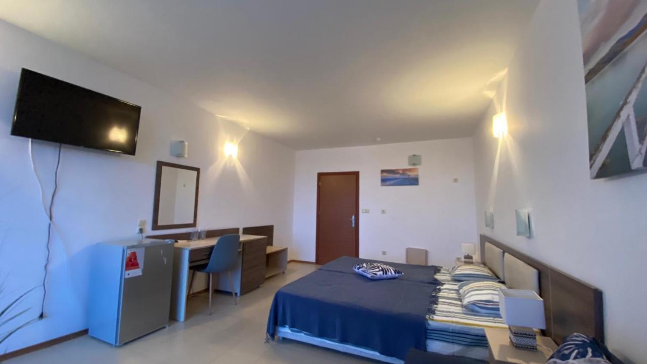 Esperanto 401 Large Studio Pantai Sunny Luaran gambar